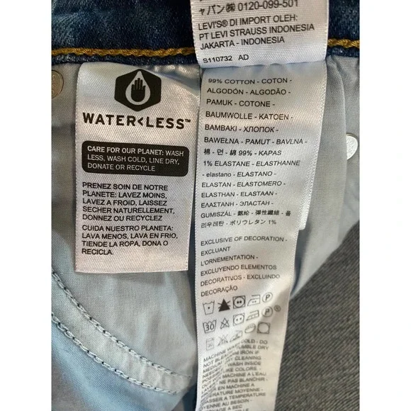 NWT Levi's 70s High Flare Jeans in Sonoma Step - Picture 11 of 15